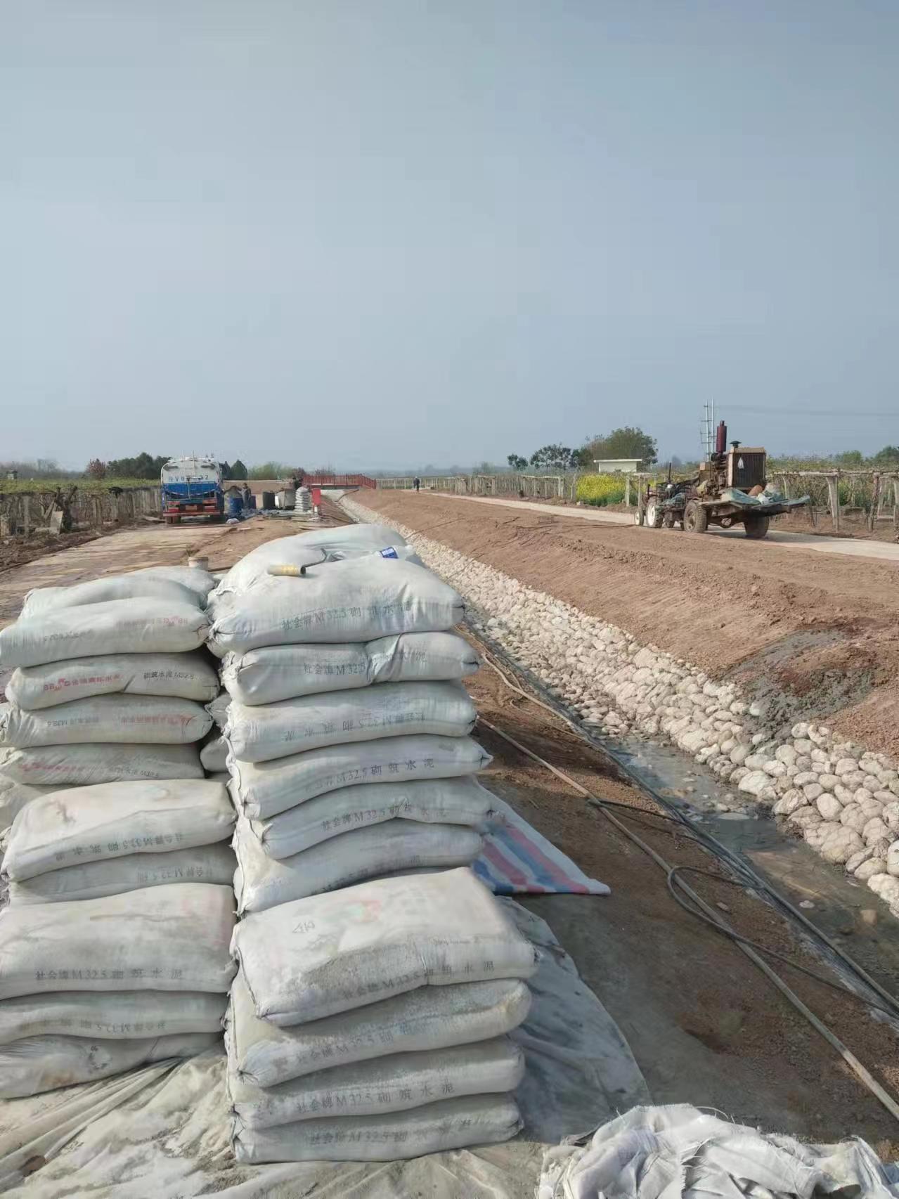 老新镇小导管注浆